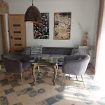 Accommodatie bij particulieren Dr Becsey Luxury -privat Medence ,jakuzzi,szauna Bekescsaba