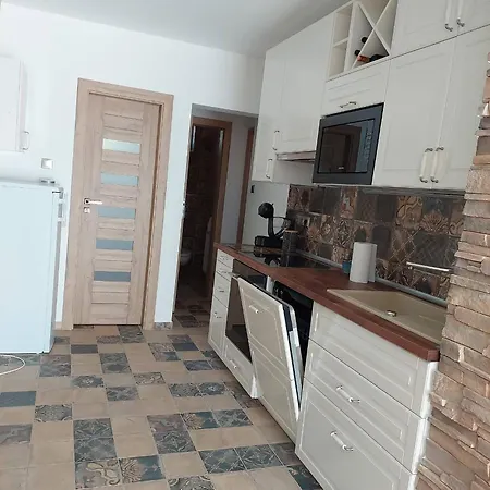 Privatunterkunft Dr Becsey Luxury -privat Medence ,jakuzzi,szauna Bekescsaba