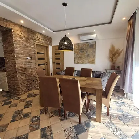 Dr Becsey Luxury -privát Medence ,jakuzzi,szauna *